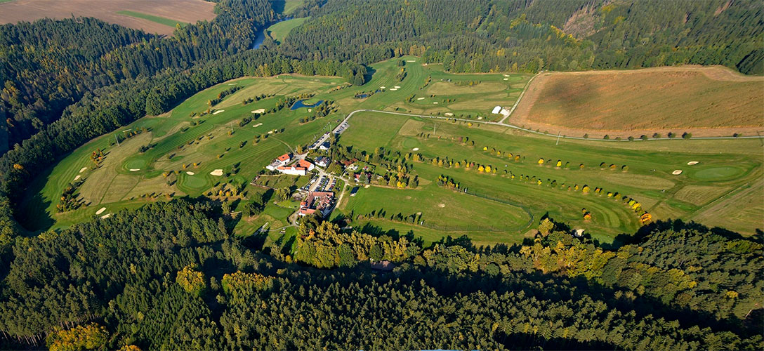 Stay & Play golfové balíčky do Českého Krumlova navržené pro GolfPlan pojištěnce